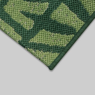 7'x10' Tonal Outdoor Rug Green - Opalhouseā¢
